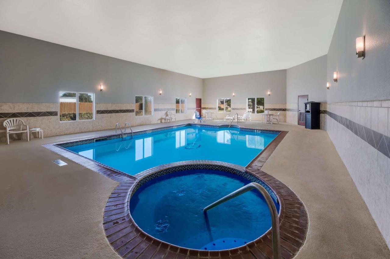 Best Western South Plains Inn & Suites Levelland Exteriér fotografie